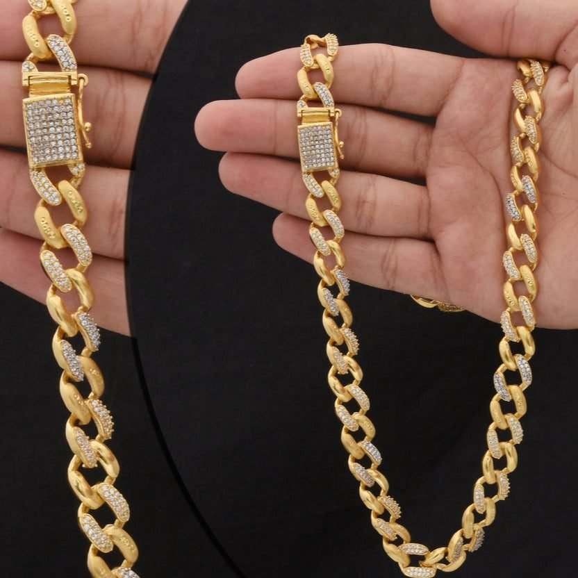 CH-615_5_900x_24f73595-61ec-4e76-b6d2-9efcefa4da2c 1 Gram Gold Plated with Diamond Attention-Getting Design Chain for Men - Style C615 - AmazingBaba