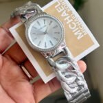 very distictive design luxuy watch - AmazingBaba