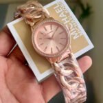 very distictive design luxuy watch - AmazingBaba