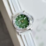 Amazing Panerai Submersible Verde watch - AmazingBaba