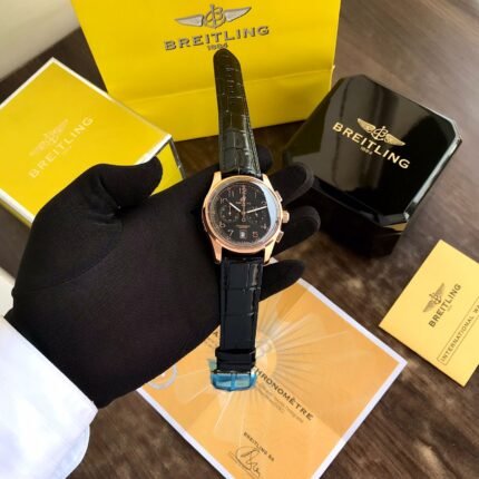 Amazing Premium Chronomat holds a significant watch - AmazingBaba