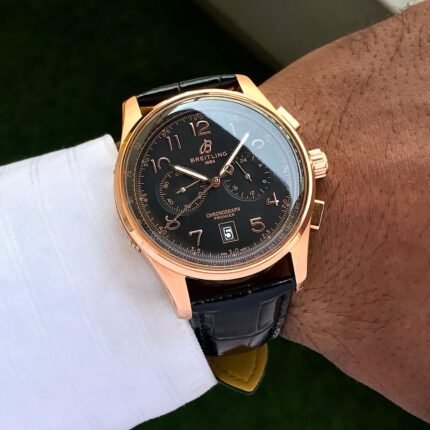 Amazing Premium Chronomat holds a significant watch - AmazingBaba
