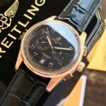 Amazing Premium Chronomat holds a significant watch - AmazingBaba