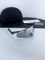 Oakley mens sunglasses - Image 7