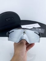 Oakley mens sunglasses