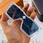 Amazing stylish pair of sunglasses - AmazingBaba