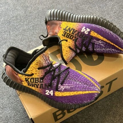 Amazing Latest Trendy Sneakers Shoes - AmazingBaba