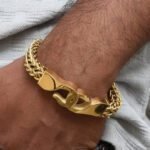 Beautiful Design Premium-Grade Quality Golden Color Bracelet for Men - Style B950 - Image 3