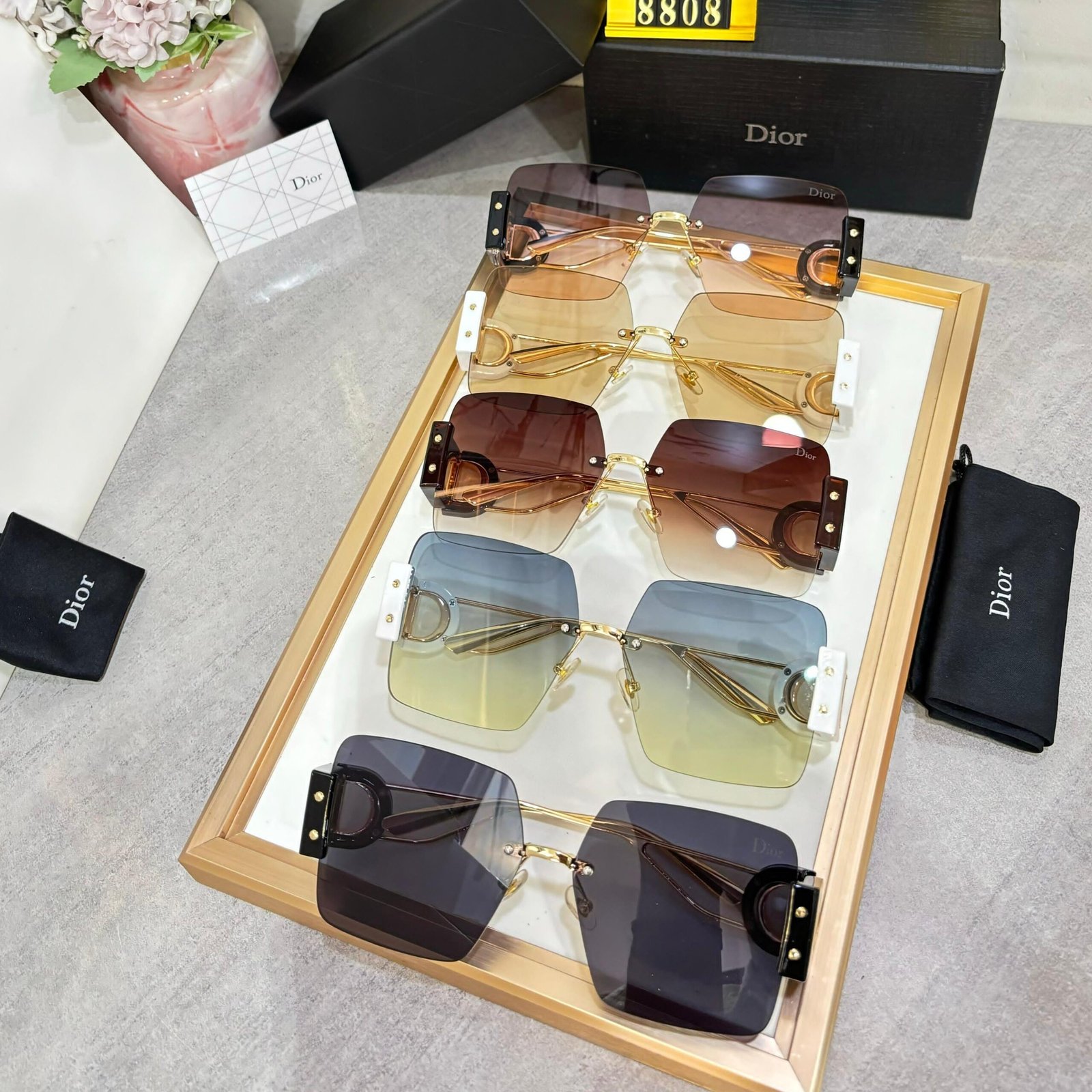 rn-image_picker_lib_temp_4b4a044d-8a9b-4fa9-9deb-fe77d7f840ea Amazing dor Premium women sunglasses - Image 1