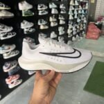 Amazing zoom fly 5 shoes - Image 8