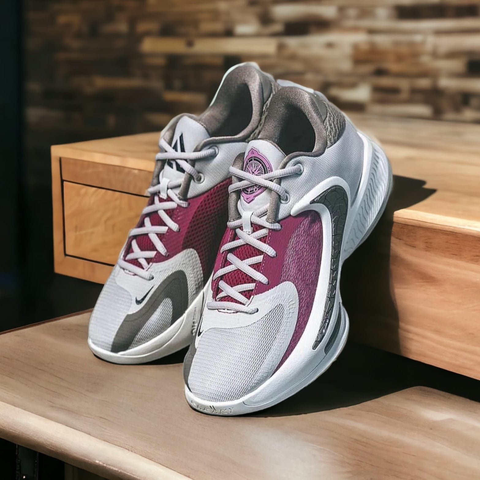 rn-image_picker_lib_temp_667a01f5-6d14-4fb2-b8a1-a7fe89f342b4 Zoom Freak 4 Colosseum Light Bone/Sweet Beet shoes - AmazingBaba