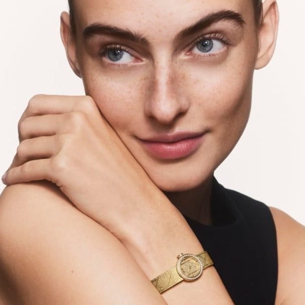 rn-image_picker_lib_temp_83f16ffb-34bb-4d49-bab9-199f10eb4475 Dor Premium luxury woman watch - AmazingBaba