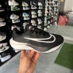 Amazing zoom fly 5 shoes - Image 9