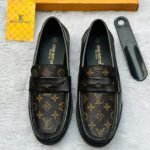 Amazing LV Buckle Check Loafers - AmazingBaba