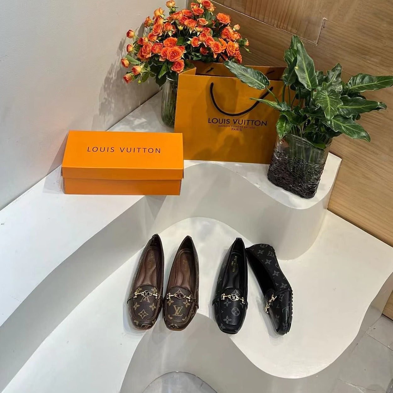 rn-image_picker_lib_temp_91a109de-2f9c-45be-8c10-f3e6e4c7347d Lv mocassins Shoes - AmazingBaba