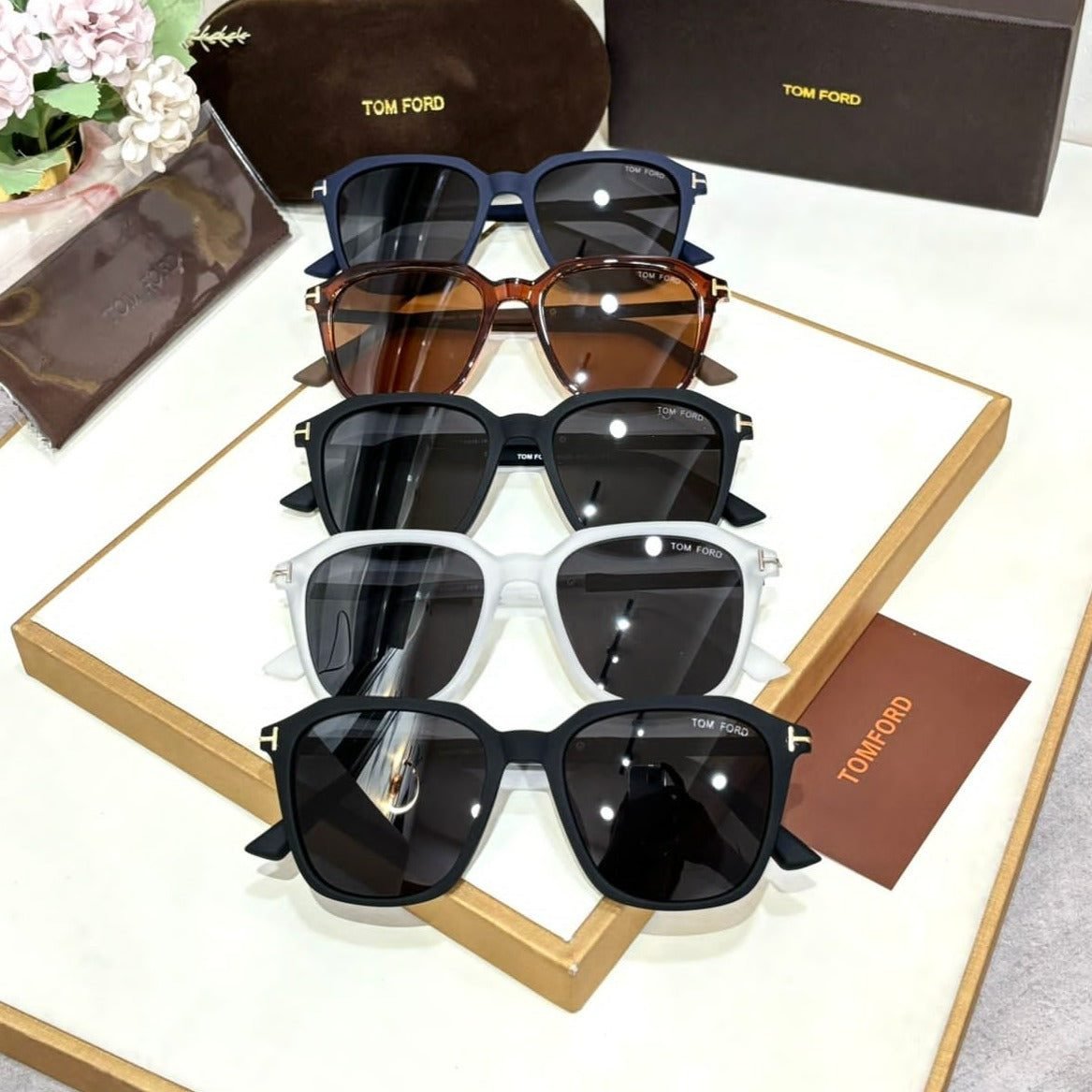 rn-image_picker_lib_temp_9fd3f336-65e7-43b5-b6b6-bf5c85ec2cae Tf Unisex Unisex Sunglasses - AmazingBaba