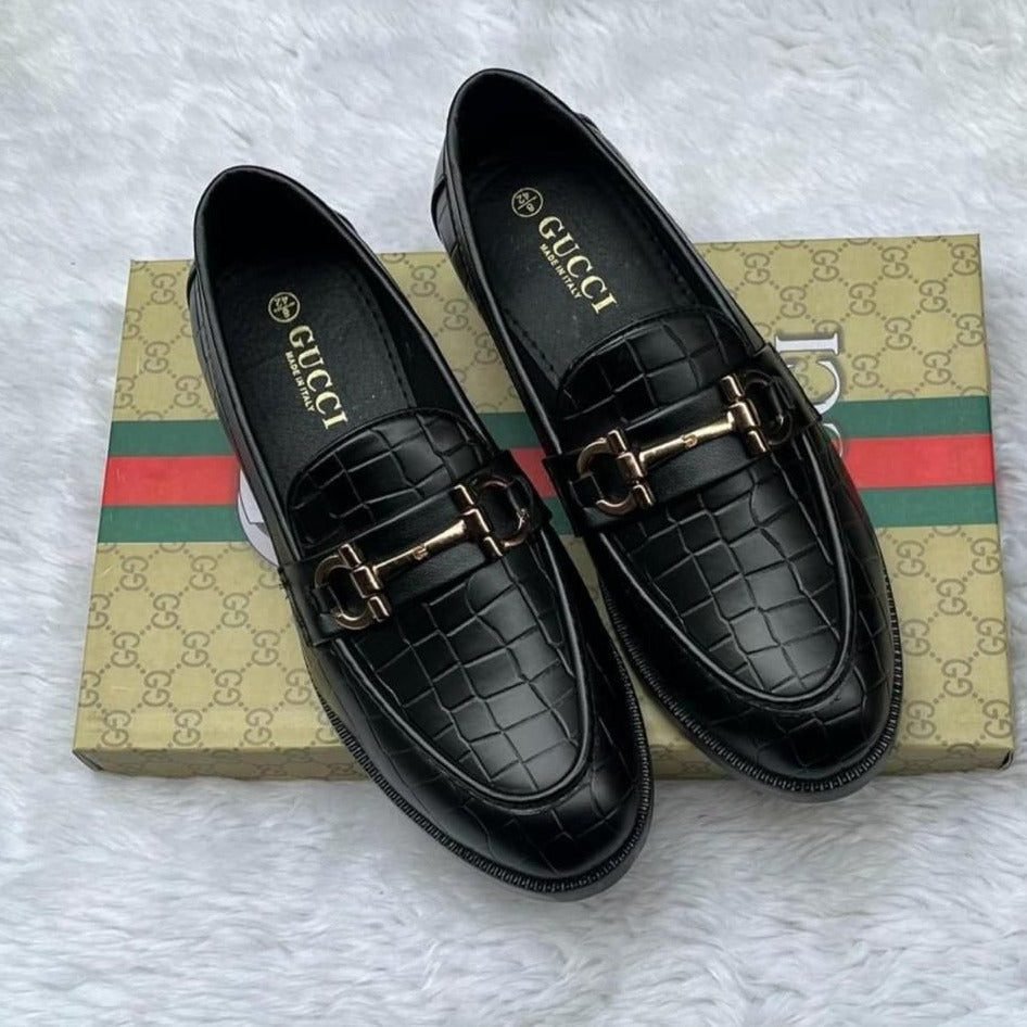 rn-image_picker_lib_temp_b550fe3a-fbca-493d-b35a-38a961092d15 Gc Amazing Premium quality shoes - AmazingBaba