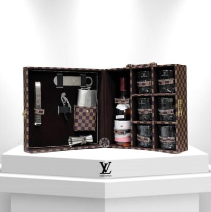 MB Crocodile Leather Whisky Case - AmazingBaba