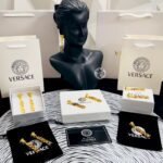 Amazing Medusa vsache drop earrings - Image 9