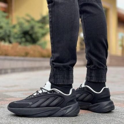 Ad Ozelia Core Black Shoes - AmazingBaba