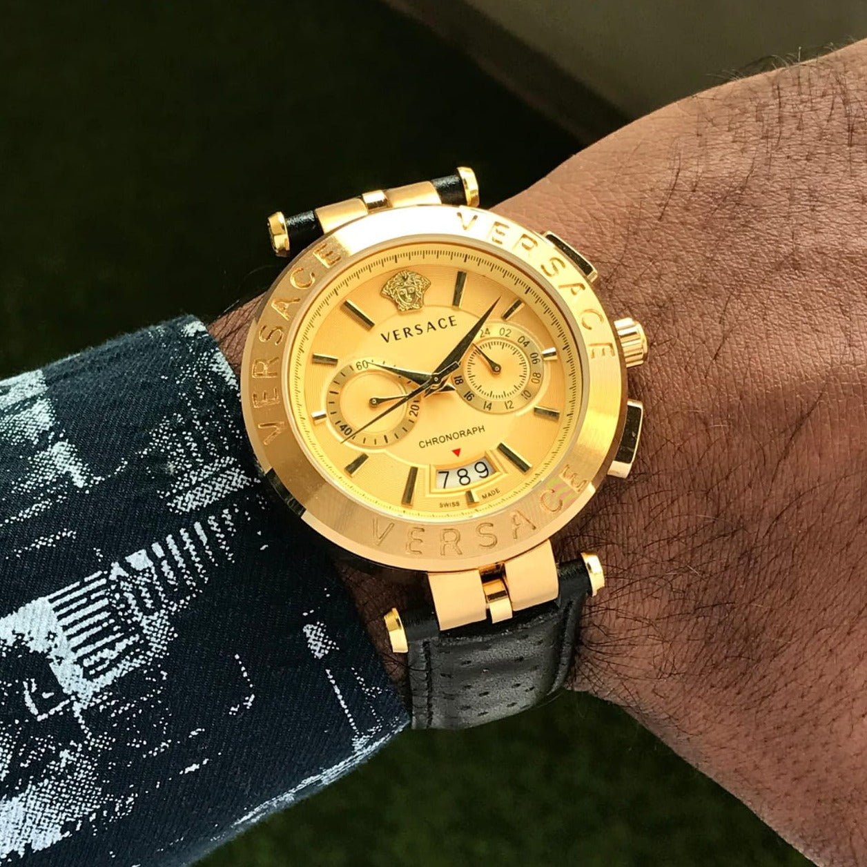 rn-image_picker_lib_temp_dc1147f3-81ed-402a-8833-e1ed9d20edbd Vsache premium men luxury watch - AmazingBaba