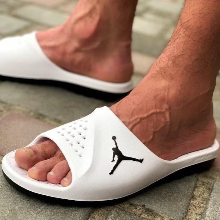 rn-image_picker_lib_temp_e682222f-22d5-4dbc-853f-d0ed17b460d3 Amazing jrdan super fly slide - Image 1