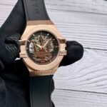 Maserati creates most iconic  watch - AmazingBaba