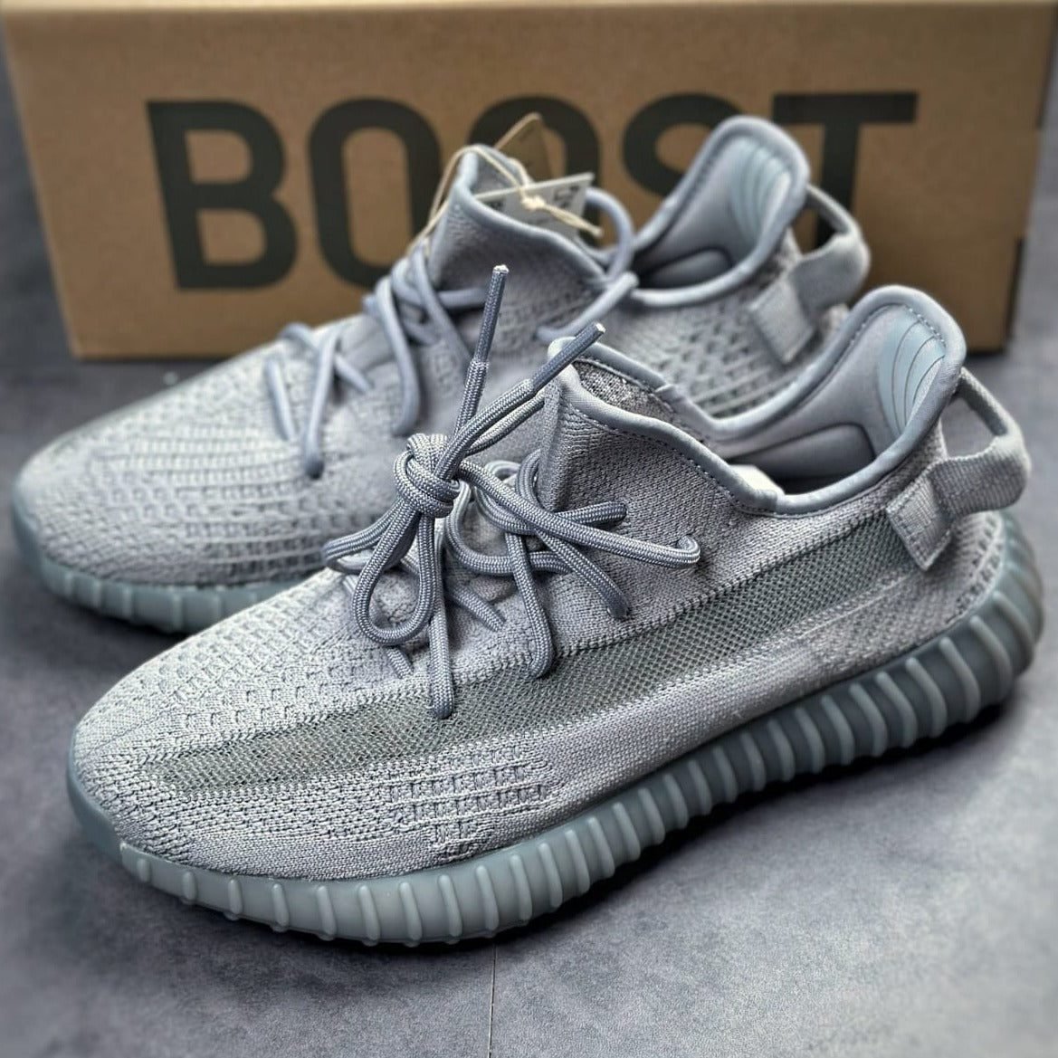 rn-image_picker_lib_temp_ff62a353-d123-4d46-b2d7-645a778c54b7 Ad Yeezy 350 V2 Shoes - AmazingBaba